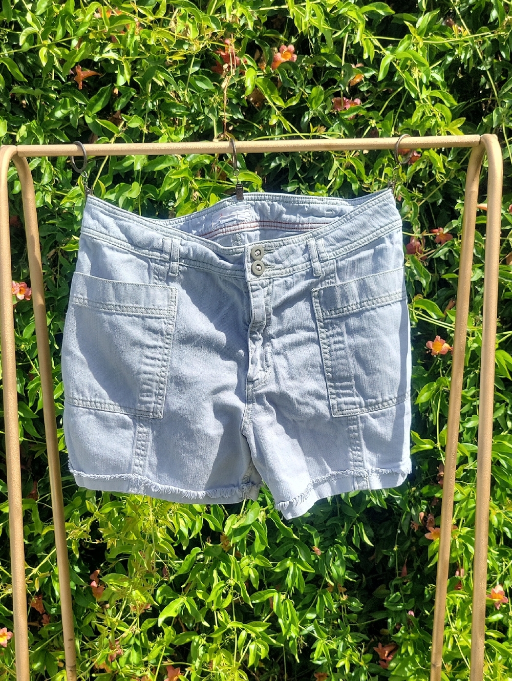Anthroplogie Light Blue Denim Utility Shorts Front Patch Pockets 31